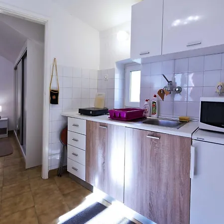 Апартаменты Niki - One-bedroom With Balcony A2 1